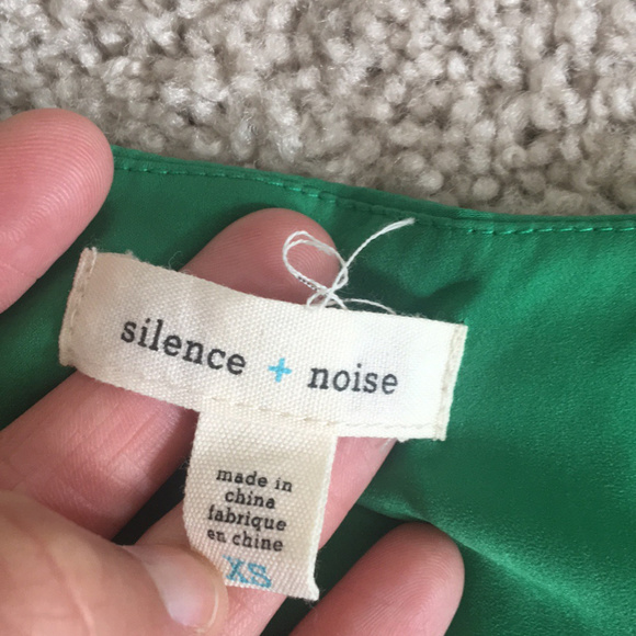 UO Silence + noise green draped mini dress (xs) B11 - Picture 4 of 5
